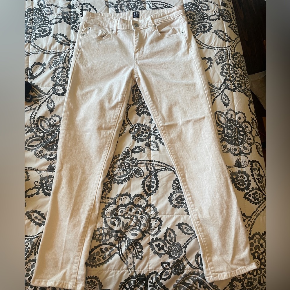 White Gap Jeans